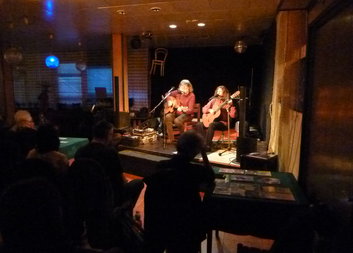 Benefiční koncert Evy Henychové a Slávka Klecandra pro domácí hospic