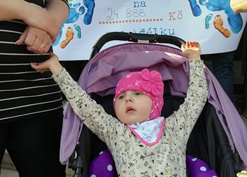 Zachraň život během pro Adélku ze Sluníčka