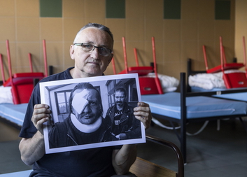 Bezdomovci ve stanu se o své doma aspoň snaží, říká terénní pracovník