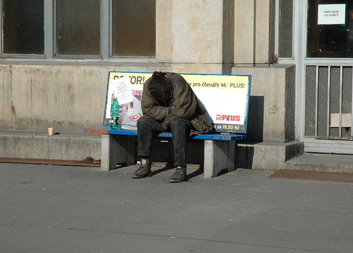 Zimní noclehárna na letišti otevřena do konce března 2026