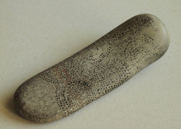 Igor Hlavinka
http://www.igor.czechian.net/index2.html
Kamínek je možné získat na online aukci 14.-24. 6. 2020 na AUKRO!