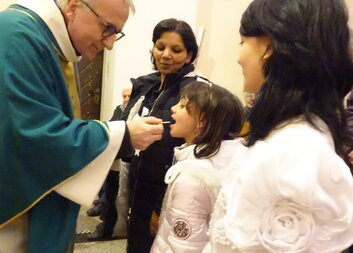 Svaté přijímání dětí v Domově pro matky s dětmi