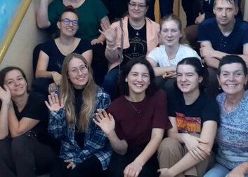 Dobrovolníci pomáhají i v době Adventu