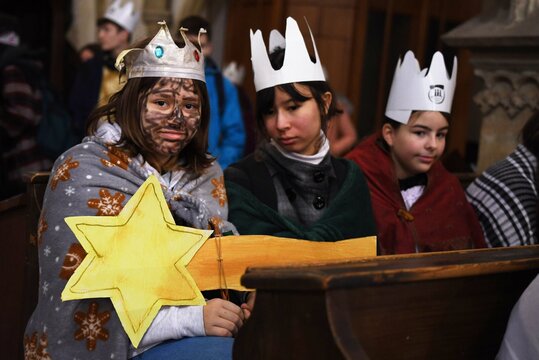 Tříkrálová sbírka 2024 - sečteno, rozpečetěno. Děkujeme Vám