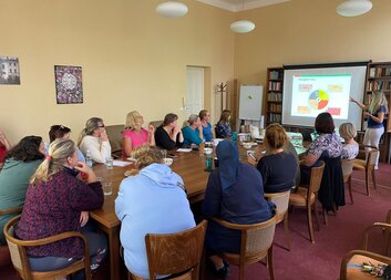 Vzdělávání pracovníků OCH HK 