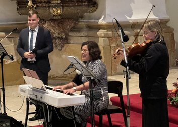 Koncert Nos Dames naplnil kostel 