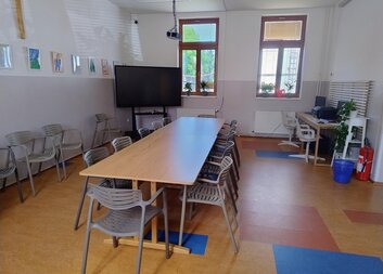 Renovace společenské místnosti v azylovém domě