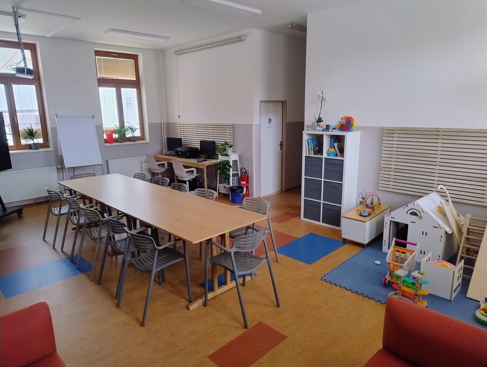 Nová společenská místnost v Domově pro matky s dětmi