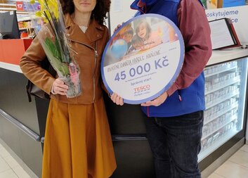 "Správný start" podpoří klientské maminky s dětmi z hradecké charity