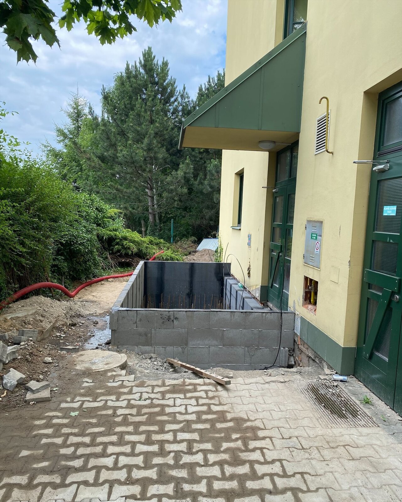 přístavba výtahu  pro Dům Matky Terezy 