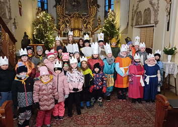 Požehnání koledníkům Tříkrálové sbírky v Chlumci nad Cidlinou