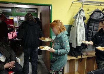 Štědrý den  -  večeře, dárky i nocleh zdarma pro lidi bez domova