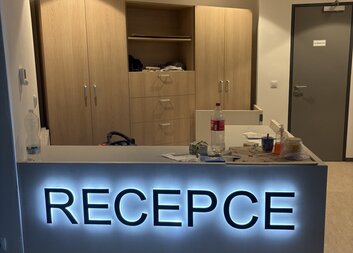 Den druhý, nový hospic prošli další podporovatelé a dárci