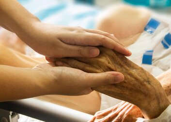 Domácí hospicová péče: aby člověk mohl zůstat doma, mezi svými