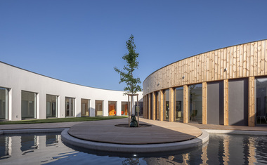 HOSPIC | atrium